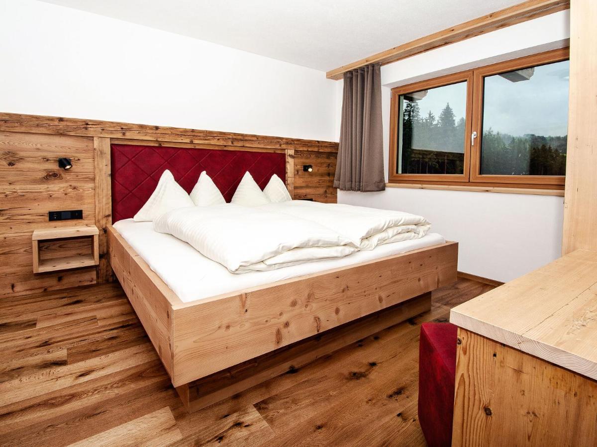 Chalet Freiblick Kleinhaid, Hollersbach ホラースバッハ・イム・ピンツガウ エクステリア 写真